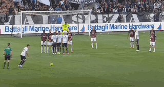 【意甲】定位球连续丢球，AC米兰客场0比2不敌保级队