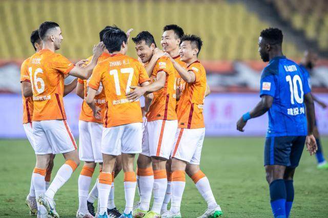 天天盈球 官网-长江这一年：从三连胜到提前降级 扣九分涉李铁案