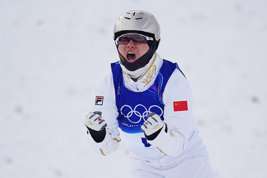 天天盈球网-彼此扶持造就冠军夫妻，王心迪不用再“嫉妒”徐梦桃的金牌了