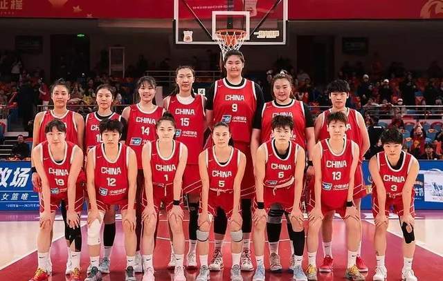 天天盈球足球比分-宫鲁鸣下课?女篮集训2个月,打得依旧混乱,王思雨喊话不留情面